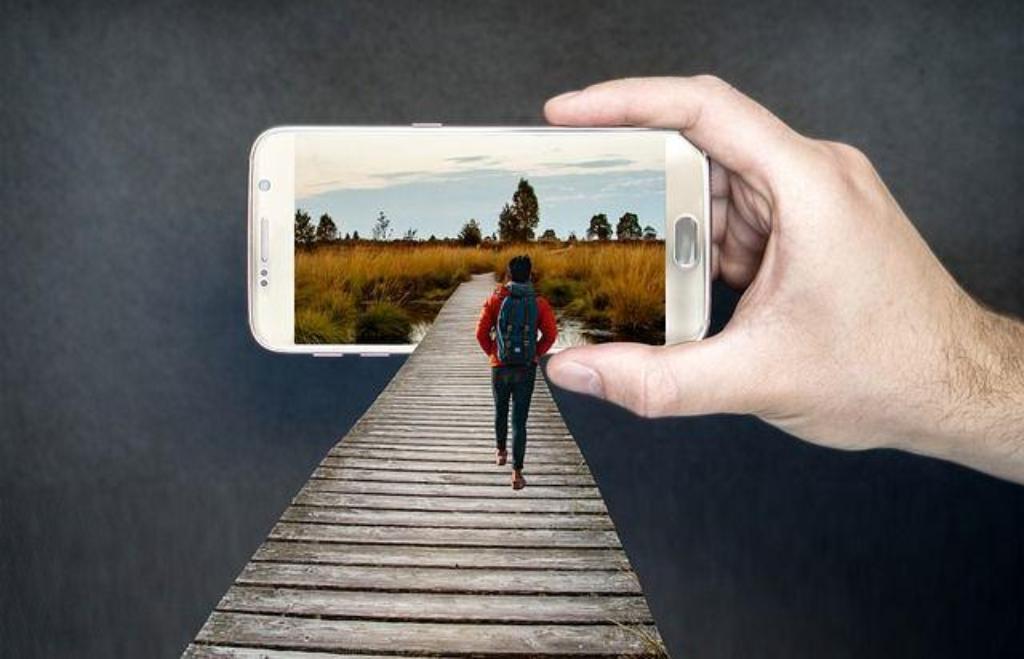 Bild von Tumisu auf Pixabay